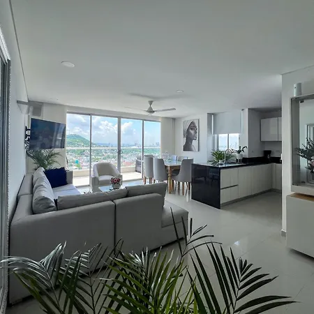 Duplex With Stunning Views, Near Walled And * Cartagena